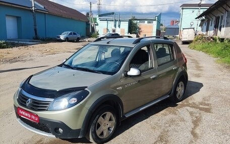 Renault Sandero I, 2012 год, 699 000 рублей, 1 фотография