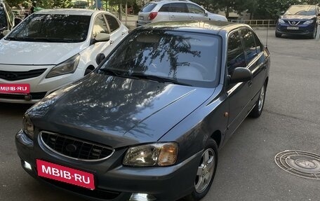 Hyundai Accent II, 2009 год, 1 фотография