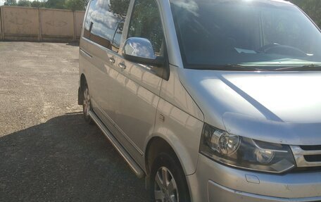 Volkswagen Caravelle T5, 2010 год, 2 350 000 рублей, 1 фотография