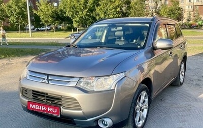 Mitsubishi Outlander III рестайлинг 3, 2012 год, 1 420 000 рублей, 1 фотография