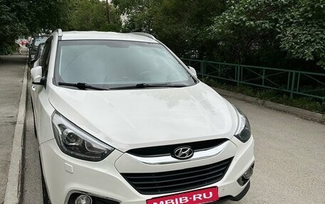 Hyundai ix35 I рестайлинг, 2013 год, 1 370 000 рублей, 2 фотография