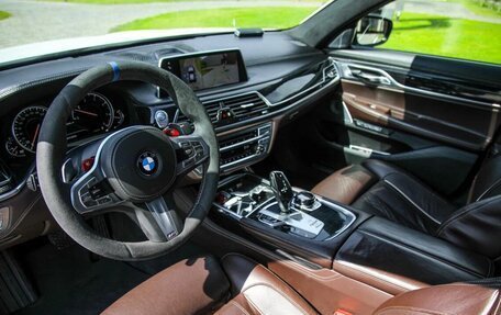 BMW 7 серия, 2015 год, 5 100 000 рублей, 14 фотография