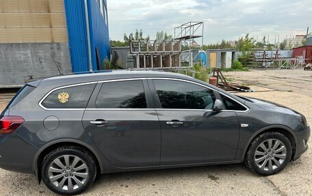 Opel Astra J, 2013 год, 895 000 рублей, 4 фотография