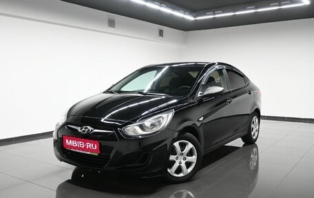 Hyundai Solaris II рестайлинг, 2013 год, 885 000 рублей, 1 фотография