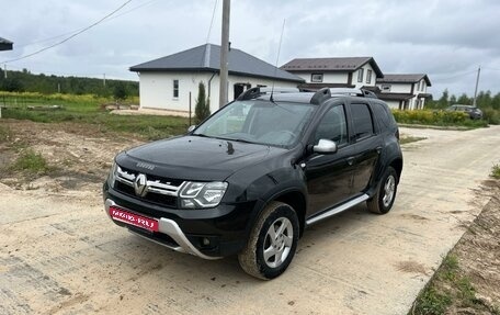 Renault Duster I рестайлинг, 2015 год, 1 фотография