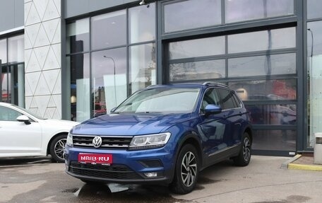 Volkswagen Tiguan II, 2018 год, 2 519 000 рублей, 1 фотография