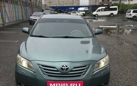 Toyota Camry, 2006 год, 950 000 рублей, 2 фотография