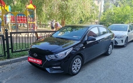 Hyundai Solaris II рестайлинг, 2017 год, 1 610 000 рублей, 2 фотография