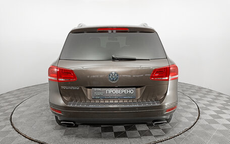 Volkswagen Touareg III, 2013 год, 2 358 000 рублей, 6 фотография