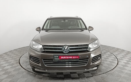 Volkswagen Touareg III, 2013 год, 2 358 000 рублей, 2 фотография