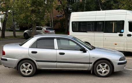 Mitsubishi Carisma I, 2002 год, 315 000 рублей, 4 фотография