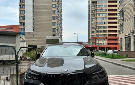 BMW X6, 2022 год, 2 фотография