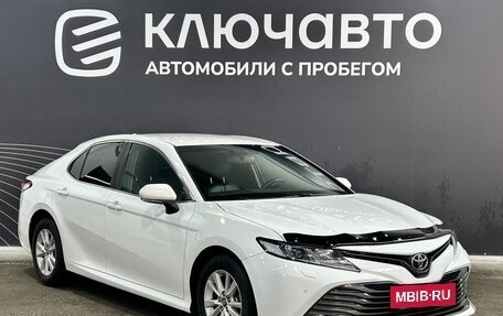 Toyota Camry, 2019 год, 2 670 000 рублей, 3 фотография