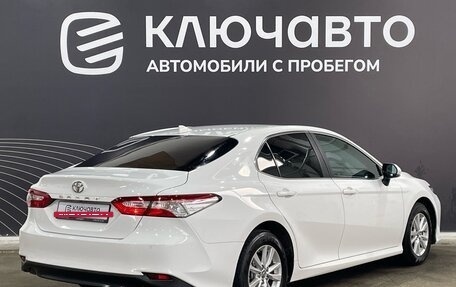 Toyota Camry, 2019 год, 2 670 000 рублей, 5 фотография