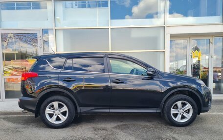 Toyota RAV4, 2014 год, 1 900 000 рублей, 5 фотография