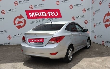 Hyundai Solaris II рестайлинг, 2011 год, 4 фотография