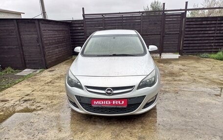 Opel Astra J, 2012 год, 890 000 рублей, 1 фотография