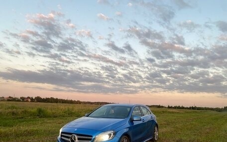 Mercedes-Benz A-Класс, 2015 год, 1 фотография