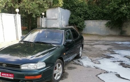 Toyota Camry, 1993 год, 230 000 рублей, 1 фотография