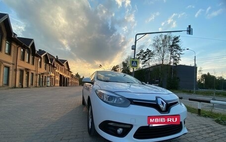 Renault Fluence I, 2015 год, 890 000 рублей, 2 фотография