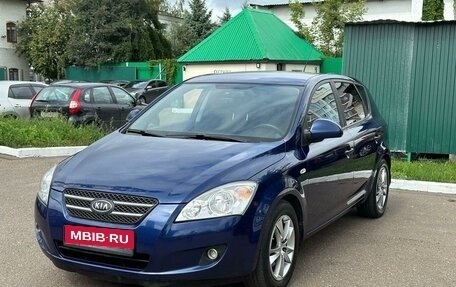 KIA cee'd I рестайлинг, 2008 год, 1 фотография