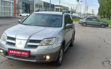 Mitsubishi Outlander III рестайлинг 3, 2007 год, 750 000 рублей, 1 фотография