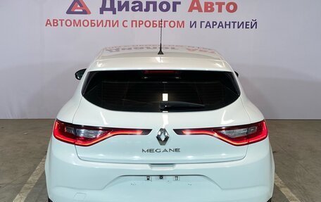 Renault Megane IV, 2017 год, 1 494 000 рублей, 5 фотография