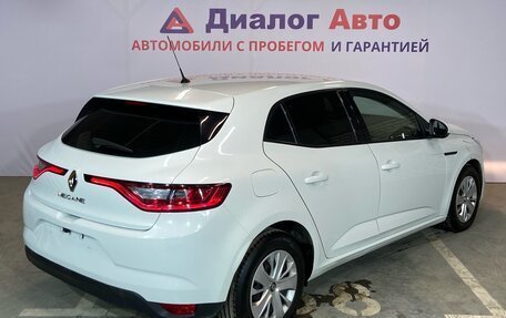 Renault Megane IV, 2017 год, 1 494 000 рублей, 6 фотография