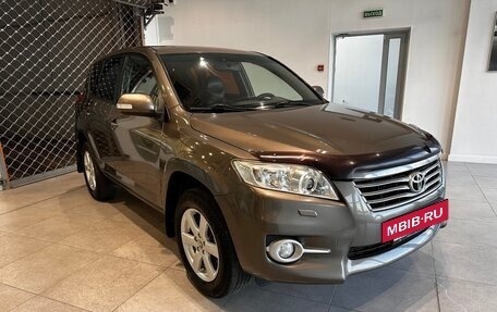 Toyota RAV4, 2011 год, 1 550 000 рублей, 2 фотография