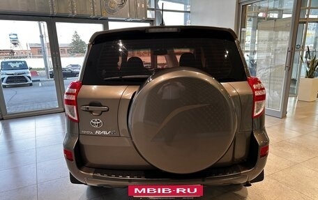 Toyota RAV4, 2011 год, 1 550 000 рублей, 6 фотография