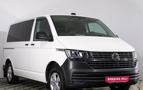 Volkswagen Caravelle T6 рестайлинг, 2021 год, 3 800 000 рублей, 3 фотография