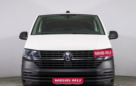 Volkswagen Caravelle T6 рестайлинг, 2021 год, 3 800 000 рублей, 2 фотография