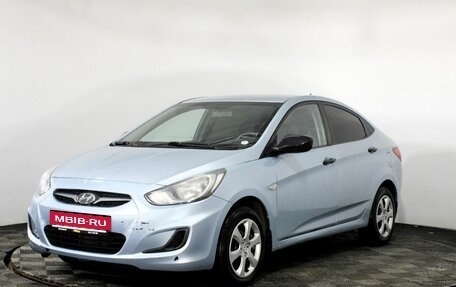 Hyundai Solaris II рестайлинг, 2011 год, 670 000 рублей, 1 фотография