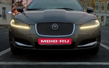 Jaguar XF I рестайлинг, 2012 год, 2 фотография