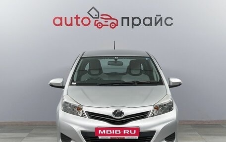 Toyota Vitz, 2011 год, 857 000 рублей, 2 фотография