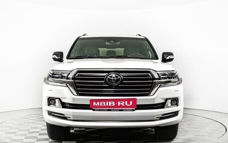 Toyota Land Cruiser 200, 2017 год, 7 248 669 рублей, 4 фотография