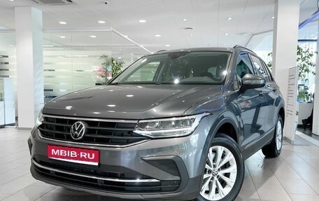 Volkswagen Tiguan II, 2021 год, 3 497 000 рублей, 1 фотография