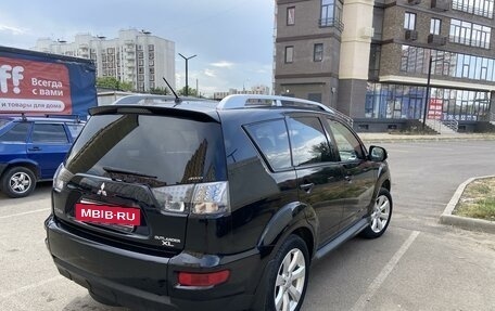 Mitsubishi Outlander III рестайлинг 3, 2010 год, 1 380 000 рублей, 4 фотография