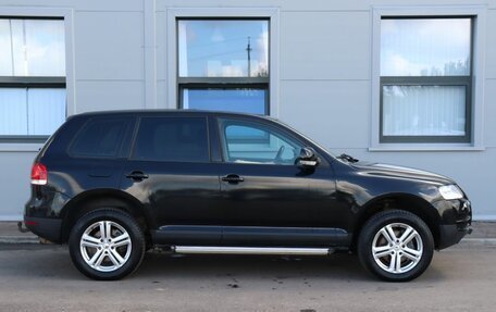 Volkswagen Touareg III, 2005 год, 880 000 рублей, 4 фотография