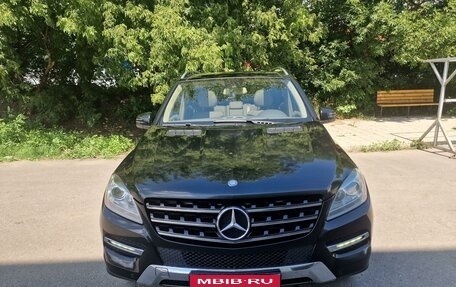 Mercedes-Benz M-Класс, 2011 год, 2 550 000 рублей, 1 фотография