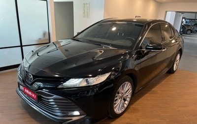 Toyota Camry, 2018 год, 2 900 000 рублей, 1 фотография