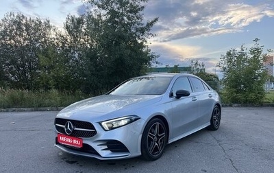 Mercedes-Benz A-Класс, 2019 год, 3 050 000 рублей, 1 фотография