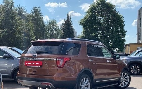 Ford Explorer VI, 2017 год, 3 099 000 рублей, 6 фотография