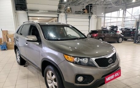 KIA Sorento II рестайлинг, 2012 год, 1 590 000 рублей, 2 фотография