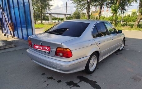 BMW 5 серия, 2001 год, 550 000 рублей, 2 фотография