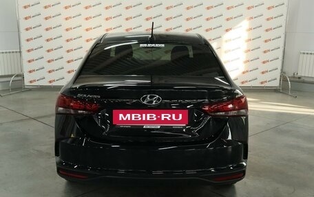 Hyundai Solaris II рестайлинг, 2020 год, 1 670 000 рублей, 4 фотография