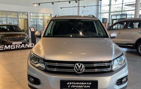 Volkswagen Tiguan I, 2012 год, 1 735 000 рублей, 2 фотография