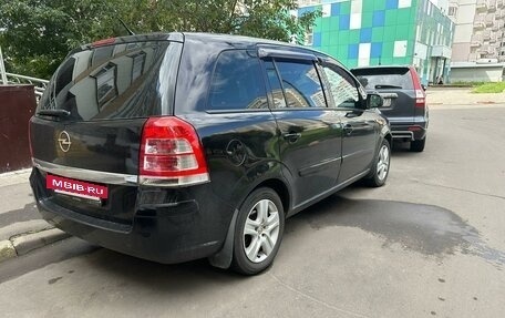 Opel Zafira B, 2010 год, 3 фотография