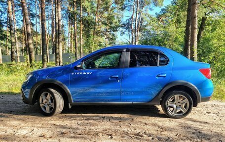 Renault Logan II, 2019 год, 1 300 000 рублей, 3 фотография