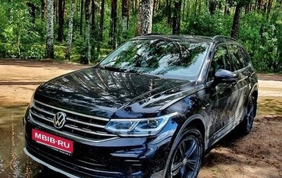 Volkswagen Tiguan II, 2021 год, 3 300 000 рублей, 1 фотография